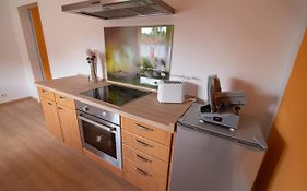 Ferienwohnung Bergblick -Keine Monteure-